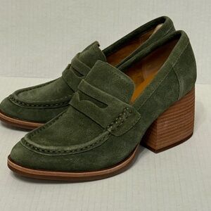 Kork Ease size 6.5 green suede loafer block heel excellent